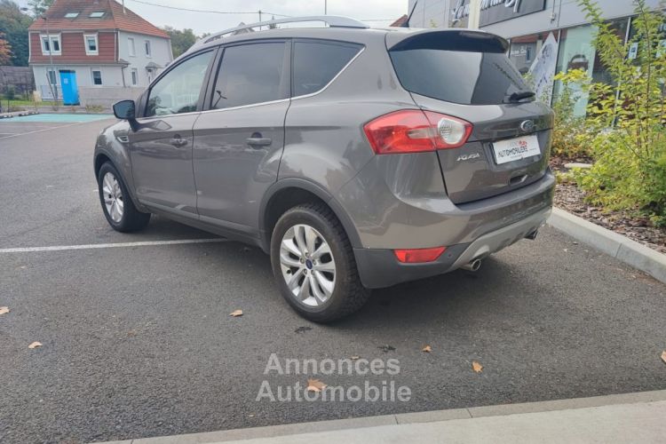 Ford Kuga 2.0 TDCi 140ch FAP Titanium (Toit Pano, Bluetooth, Régulateur) - <small></small> 9.990 € <small>TTC</small> - #8