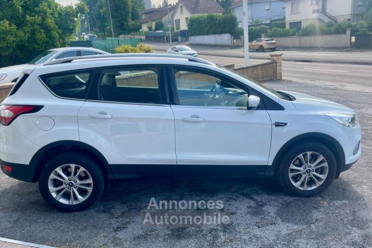 Ford Kuga 2.0 TDCI 150 CH TITANIUM 4X4 POWERSHIFT - <small></small> 21.490 € <small>TTC</small> - #4