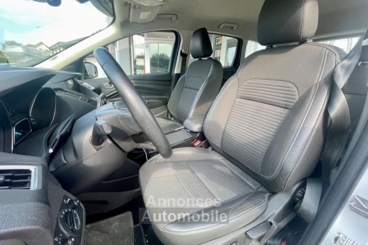 Ford Kuga 2.0 TDCI 150 CH TITANIUM 4X4 POWERSHIFT - <small></small> 21.490 € <small>TTC</small> - #9