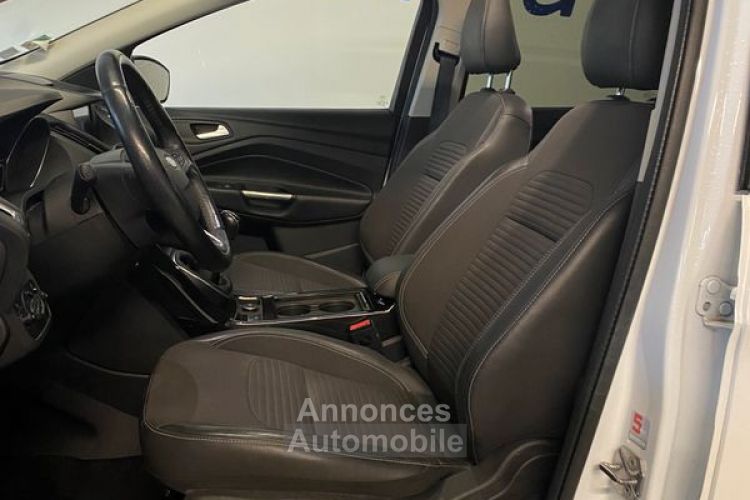 Ford Kuga 2.0 TDCI 150 cv Titanium Business 4X2 Véhicule français - <small></small> 13.790 € <small>TTC</small> - #2