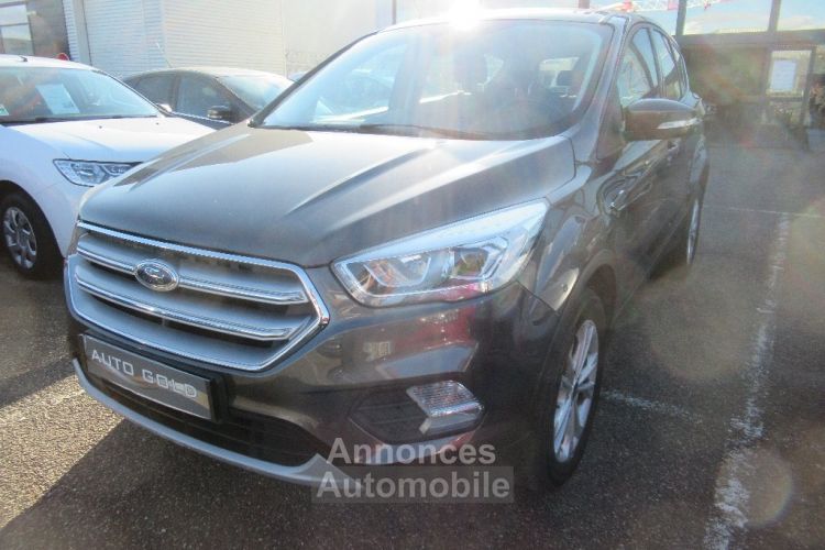 Ford Kuga 2.0 TDCi 150 SetS 4x2 BVM6 Titanium - <small></small> 12.990 € <small>TTC</small> - #1