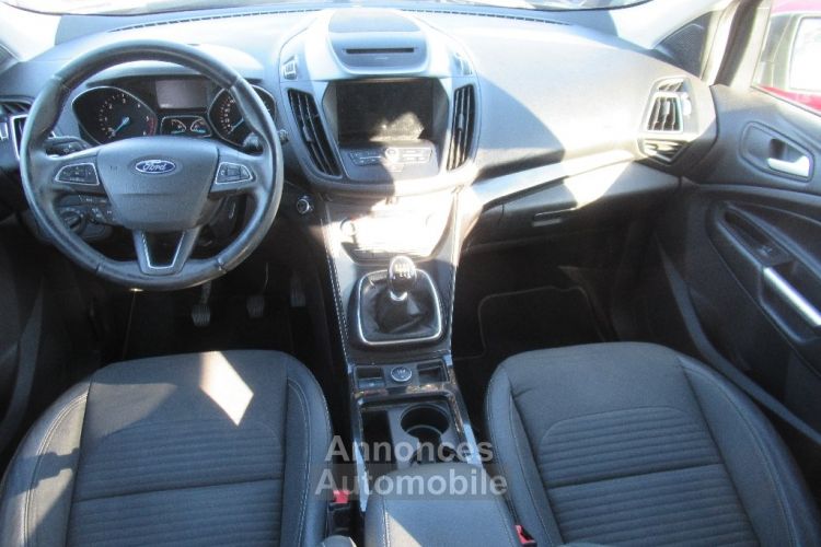 Ford Kuga 2.0 TDCi 150 SetS 4x2 BVM6 Titanium - <small></small> 12.990 € <small>TTC</small> - #9