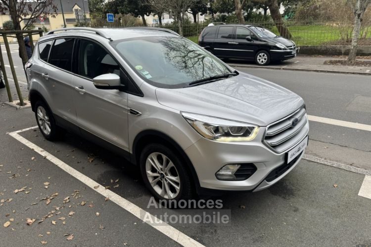 Ford Kuga 2.0 TDCi 150 S&S 4x2 BVM6 Titanium - <small></small> 11.890 € <small>TTC</small> - #3