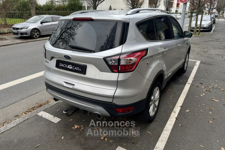 Ford Kuga 2.0 TDCi 150 S&S 4x2 BVM6 Titanium - <small></small> 11.890 € <small>TTC</small> - #5