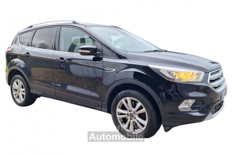 Ford Kuga 2.0 TDCi 150 S&S 4x2 BVM6 Titanium - <small></small> 14.990 € <small>TTC</small> - #1