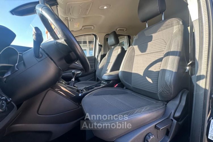 Ford Kuga 2.0 TDCI 150 TITANIUM NAVI 4X2 START-STOP - <small></small> 12.450 € <small>TTC</small> - #10