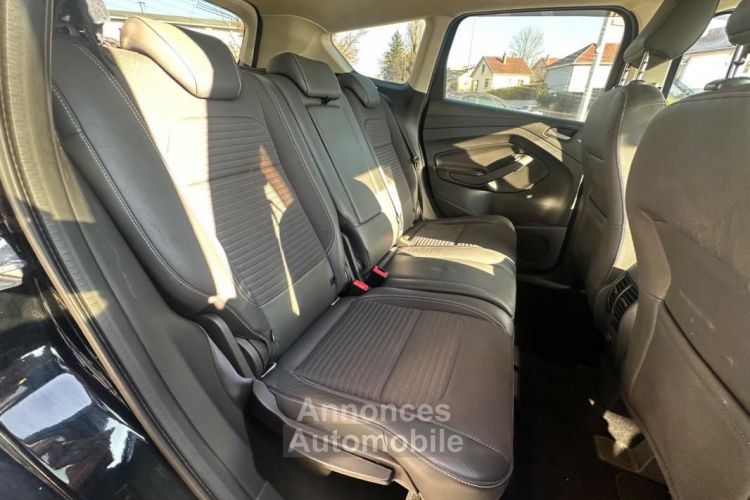 Ford Kuga 2.0 TDCI 150 TITANIUM NAVI 4X2 START-STOP - <small></small> 12.450 € <small>TTC</small> - #12