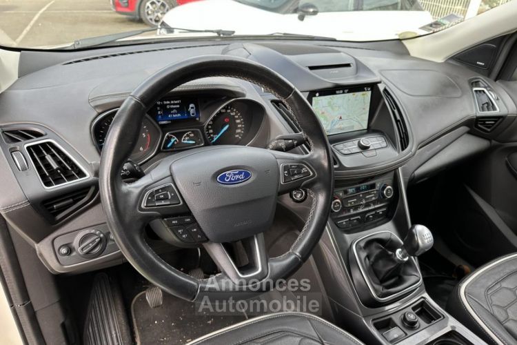 Ford Kuga 2.0 TDCI 150 VIGNALE 4X2 S&S - <small></small> 17.990 € <small>TTC</small> - #23