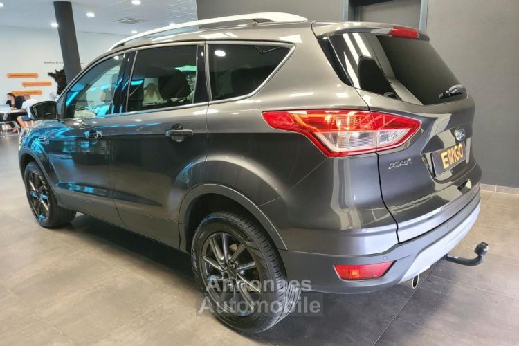 Ford Kuga 2.0 TDCI 150ch TITANIUM 4X4 BVA - <small></small> 16.490 € <small>TTC</small> - #6