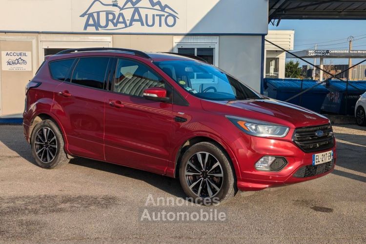 Ford Kuga 2.0 TDCi 16V 4x2 150 cv, ATTELAGE - <small></small> 14.990 € <small>TTC</small> - #1