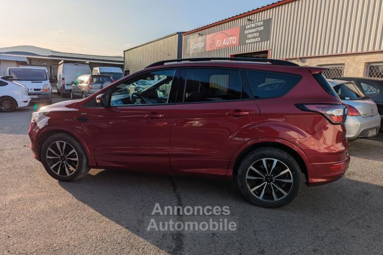 Ford Kuga 2.0 TDCi 16V 4x2 150 cv, ATTELAGE - <small></small> 14.990 € <small>TTC</small> - #2