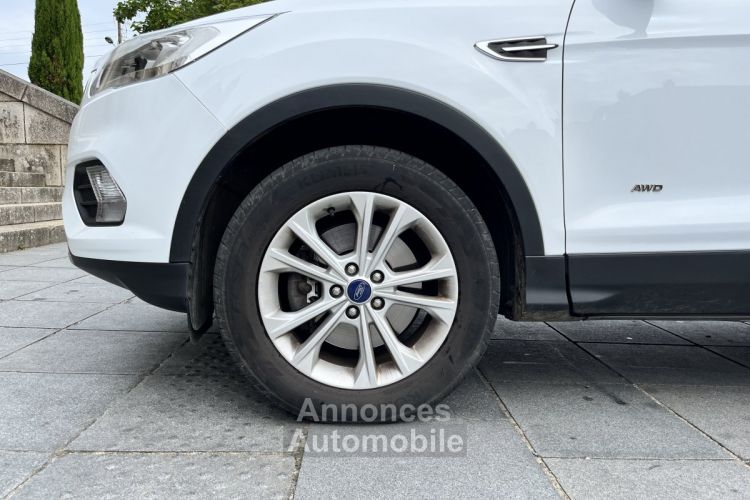 Ford Kuga 2.0 TDCi 180 AWD Titanium - <small></small> 14.290 € <small>TTC</small> - #19