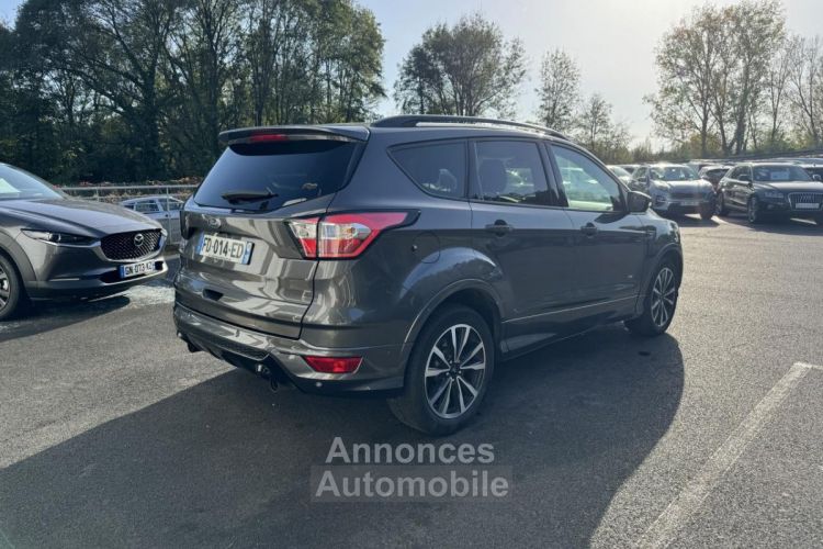 Ford Kuga 2.0 TDCi - 180 Bva 4x4 6.2 ST-Line - <small></small> 16.490 € <small>TTC</small> - #7