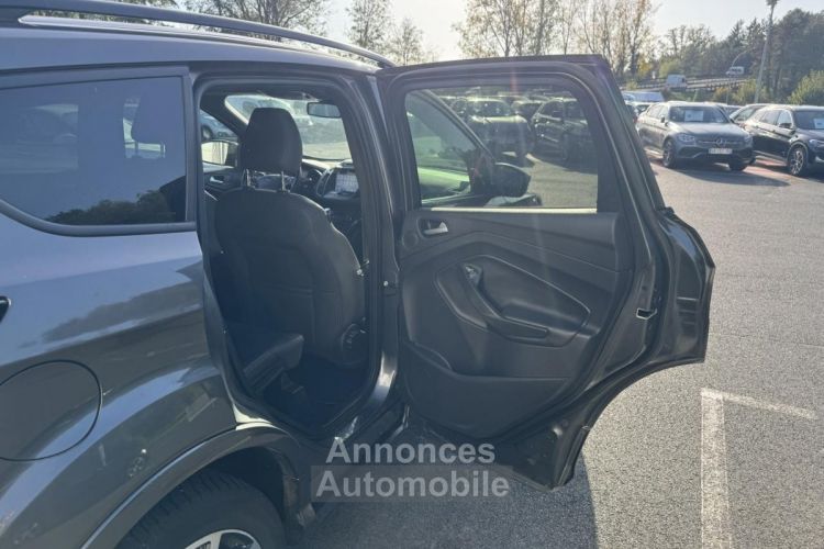 Ford Kuga 2.0 TDCi - 180 Bva 4x4 6.2 ST-Line - <small></small> 16.490 € <small>TTC</small> - #18