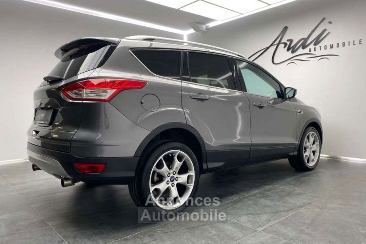 Ford Kuga 2.0 TDCi 4WD GARANTIE 12 MOIS TOIT OUVRANT CAMERA - <small></small> 15.950 € <small>TTC</small> - #15