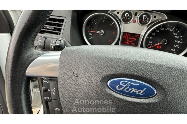 Ford Kuga 2.0 TDCi FAP 136cv 4x4 Titanium - <small></small> 12.490 € <small>TTC</small> - #22