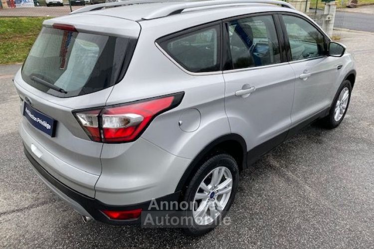 Ford Kuga 2.0 tdci titanium + options - <small></small> 16.490 € <small>TTC</small> - #3