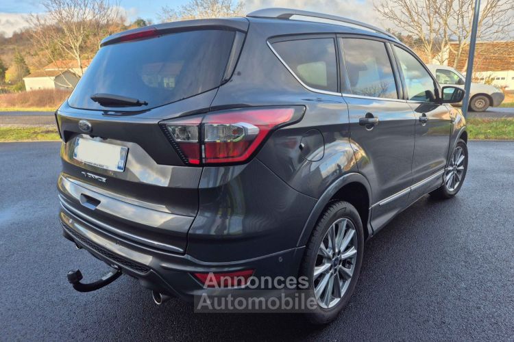 Ford Kuga II 2.0 TDCi 150ch Stop&Start Vignale 4x4 Powershift Attelage Pano Caméra / 19 - <small></small> 18.900 € <small></small> - #2