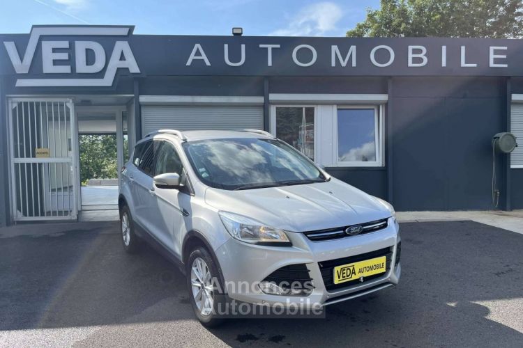 Ford Kuga II 1.5 EcoBoost 150ch Stop&Start Titanium 4x2 - <small></small> 12.990 € <small>TTC</small> - #1