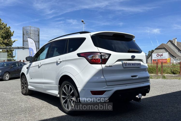 Ford Kuga II 2.0 TDCi 150ch Stop&Start ST-Line 4x4 - <small></small> 20.490 € <small>TTC</small> - #17