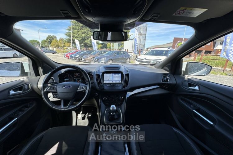 Ford Kuga II 2.0 TDCi 150ch Stop&Start ST-Line 4x4 - <small></small> 20.490 € <small>TTC</small> - #18