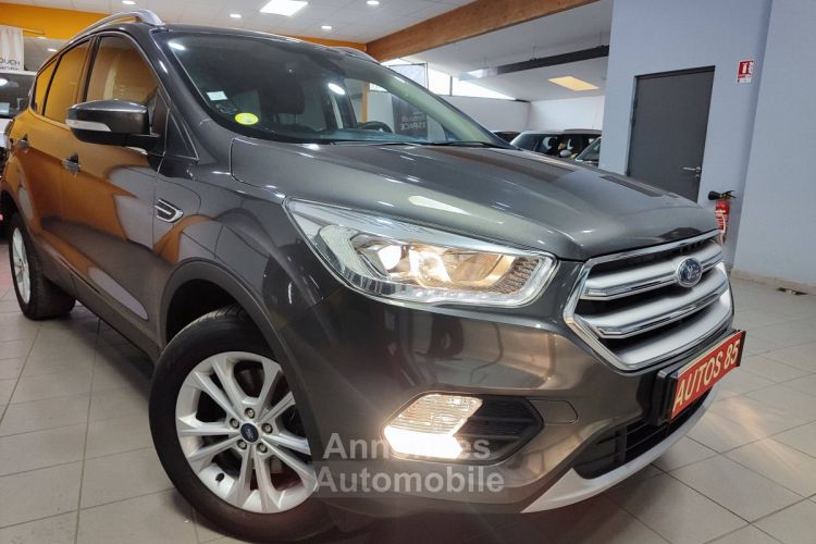 Ford Kuga II 2.0 TDCi 150ch Stop&Start Titanium 4x2 - <small></small> 13.490 € <small>TTC</small> - #1