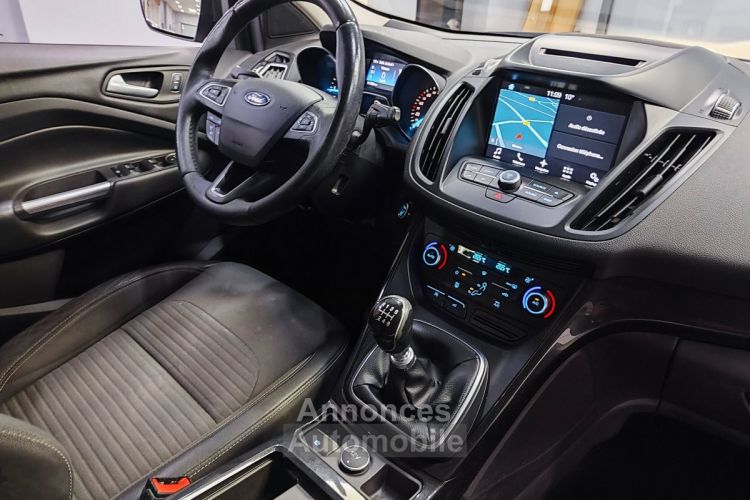 Ford Kuga II 2.0 TDCi 150ch Stop&Start Titanium 4x2 - <small></small> 13.490 € <small>TTC</small> - #2