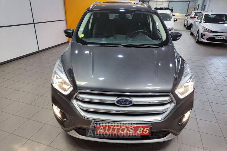 Ford Kuga II 2.0 TDCi 150ch Stop&Start Titanium 4x2 - <small></small> 13.490 € <small>TTC</small> - #4