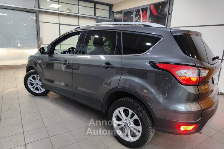 Ford Kuga II 2.0 TDCi 150ch Stop&Start Titanium 4x2 - <small></small> 13.490 € <small>TTC</small> - #8