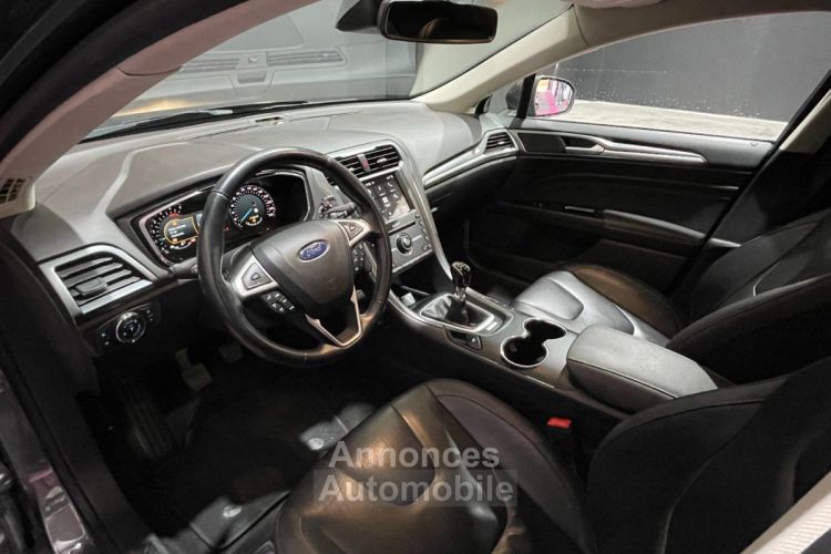 Ford Mondeo  - <small></small> 9.990 € <small>TTC</small> - #32