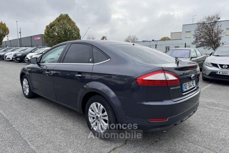 Ford Mondeo 1.8 TDCi - 125 Ghia - <small></small> 5.990 € <small>TTC</small> - #3