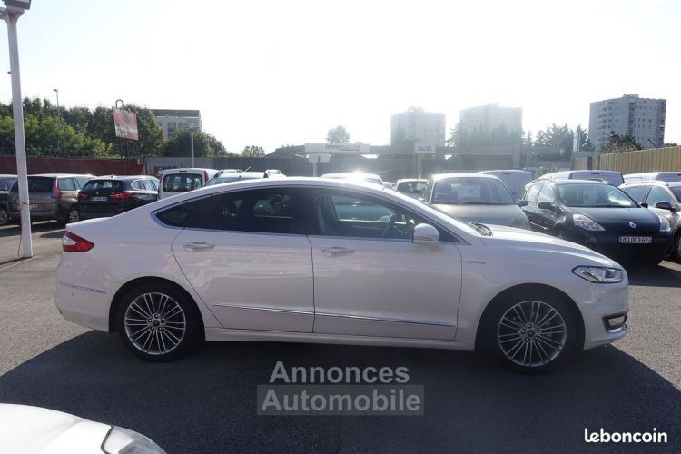 Ford Mondeo 2.0 HYBRID 187CH VIGNALE BVA 4P - <small></small> 17.490 € <small>TTC</small> - #3