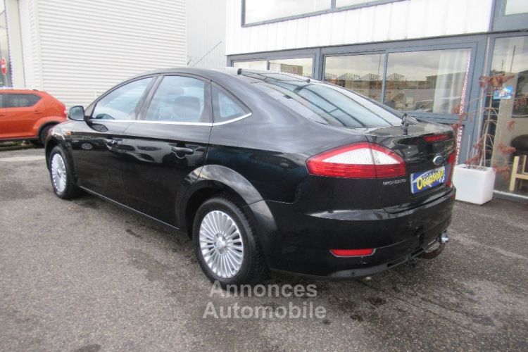 Ford Mondeo 2.0 TDCi 130 DPF Ghia A - <small></small> 6.990 € <small>TTC</small> - #6