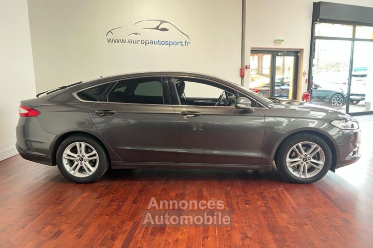 Ford Mondeo 2.0 TDCI 150CH TITANIUM BUSINESS 5P - <small></small> 13.990 € <small>TTC</small> - #3