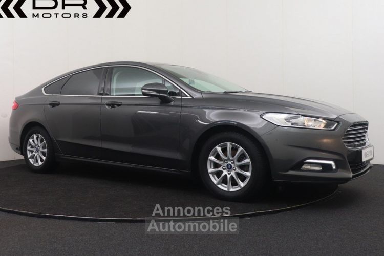 Ford Mondeo BERLINE 1.0 ECOBOOST TREND STYLE - NAVI MIRROR LINK - <small></small> 14.995 € <small>TTC</small> - #2