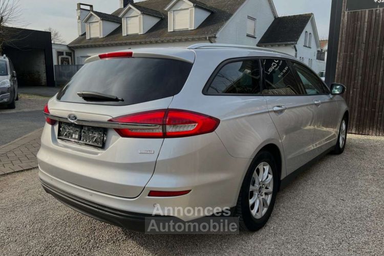 Ford Mondeo Clipper 1.5 TDCi ECOnetic NETTO: €9.909 - <small></small> 11.990 € <small>TTC</small> - #2