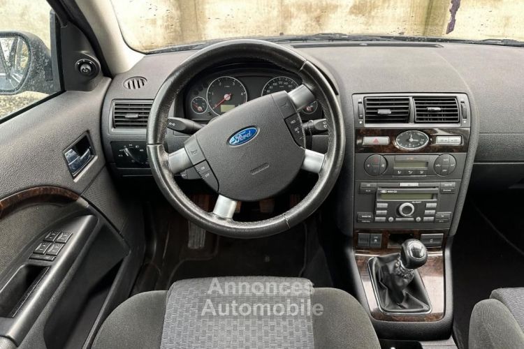 Ford Mondeo Ghia DIESEL - <small></small> 3.990 € <small>TTC</small> - #11