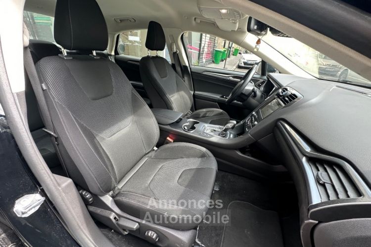 Ford Mondeo HYBRID 2.0 Hybrid 187 BVA6 Titanium Business - <small></small> 13.890 € <small>TTC</small> - #22