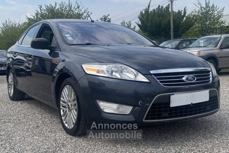 Ford Mondeo III 1.8 TDCi 125ch Ghia 5p - <small></small> 4.990 € <small>TTC</small> - #1