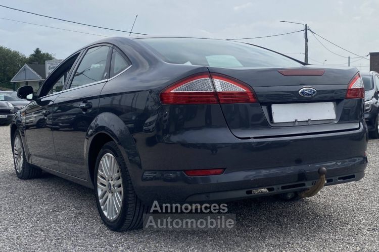 Ford Mondeo III 1.8 TDCi 125ch Ghia 5p - <small></small> 4.990 € <small>TTC</small> - #5