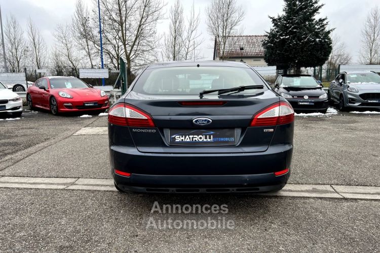 Ford Mondeo III 2.0 TDCi 130ch Ghia Boîte auto Clim Régulateur - <small></small> 3.490 € <small>TTC</small> - #7