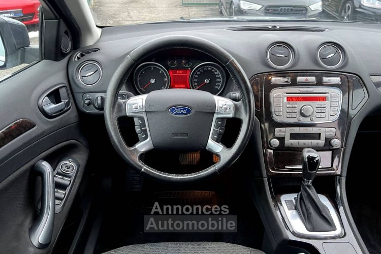 Ford Mondeo III 2.0 TDCi 130ch Ghia Boîte auto Clim Régulateur - <small></small> 3.490 € <small>TTC</small> - #15