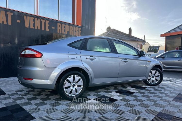 Ford Mondeo SW 1.8 TDCI 100CH TREND - <small></small> 5.490 € <small>TTC</small> - #8