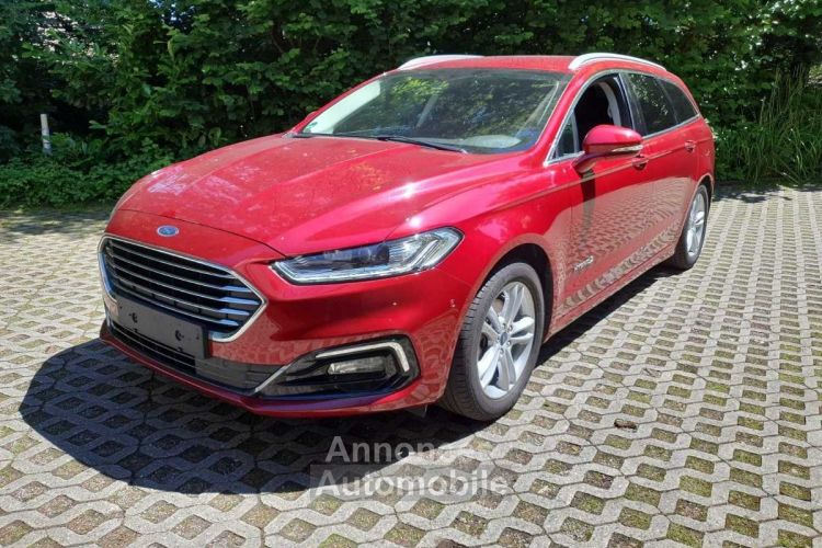 Ford Mondeo SW 2.0 HYBRID 188 CV BVA6 TITANIUM / 2E MAIN / ATTELAGE / FULL OPTIONS / GTIE 12 MOIS - <small></small> 17.990 € <small>TTC</small> - #1