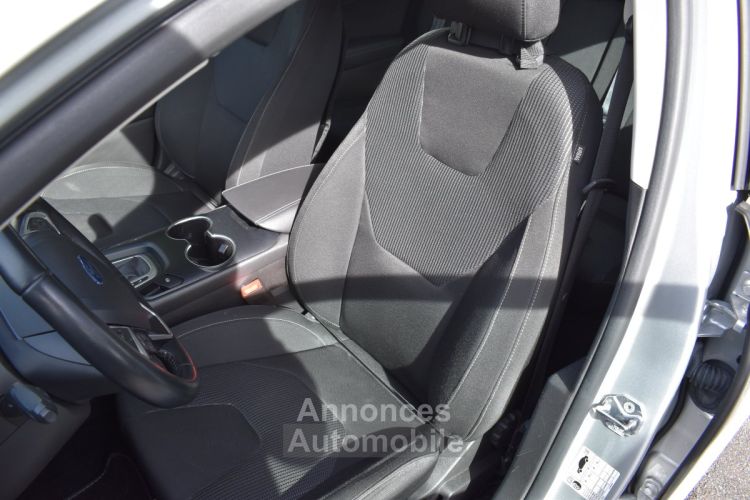 Ford Mondeo TITANIUM V Berline 2.0 i 190 Hybrid ECVT Boîte auto - <small></small> 17.990 € <small>TTC</small> - #9