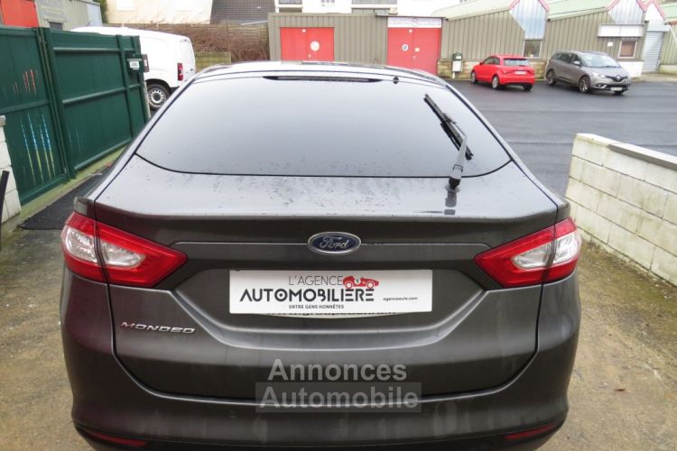 Ford Mondeo V  titanium1.5 Ti-VCT 16V EcoBoost 160 cv - <small></small> 13.790 € <small>TTC</small> - #4