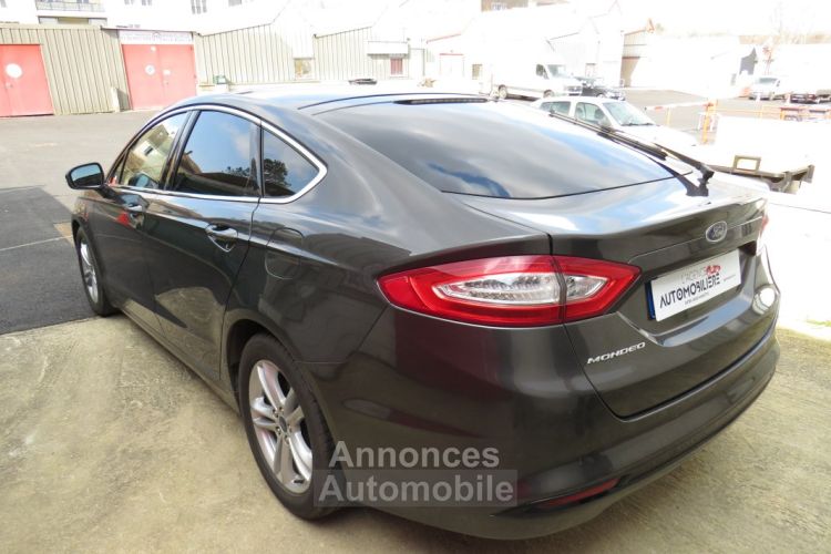 Ford Mondeo V titanium1.5 Ti-VCT 16V EcoBoost 160 cv - <small></small> 13.790 € <small>TTC</small> - #4