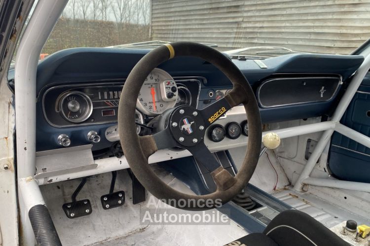 Ford Mustang - Jacky Ickx tribute car - 1965 - <small></small> 72.500 € <small>TTC</small> - #17