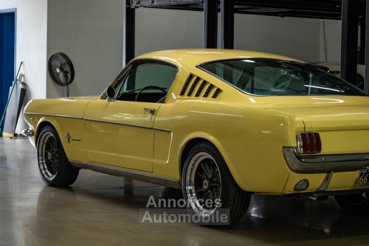 Ford Mustang - <small></small> 61.000 € <small>TTC</small> - #22