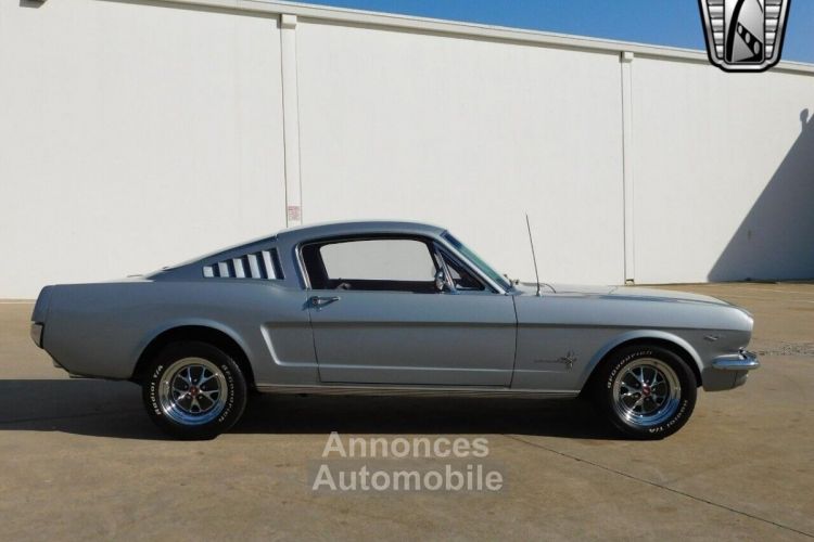 Ford Mustang - <small></small> 72.700 € <small>TTC</small> - #9